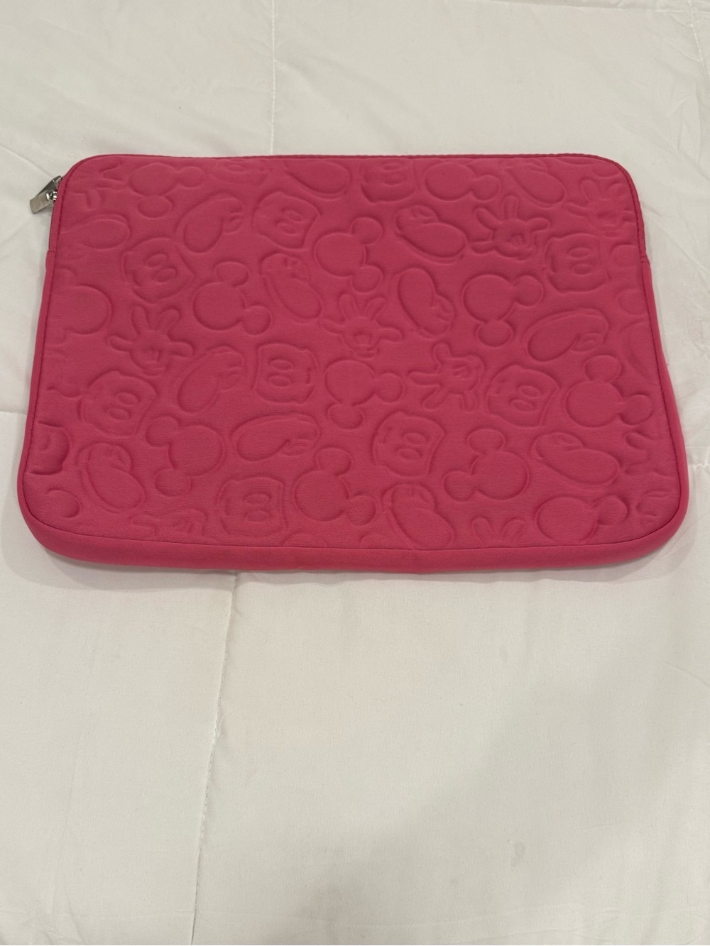 Disney Hot Pink Embossed Mickey Tablet/ laptop Sleeve 15x 12x 1 in